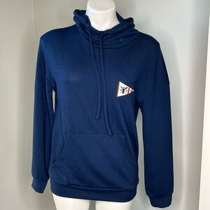 Maine Ivy Tunnel Neck Sweat shirt size small